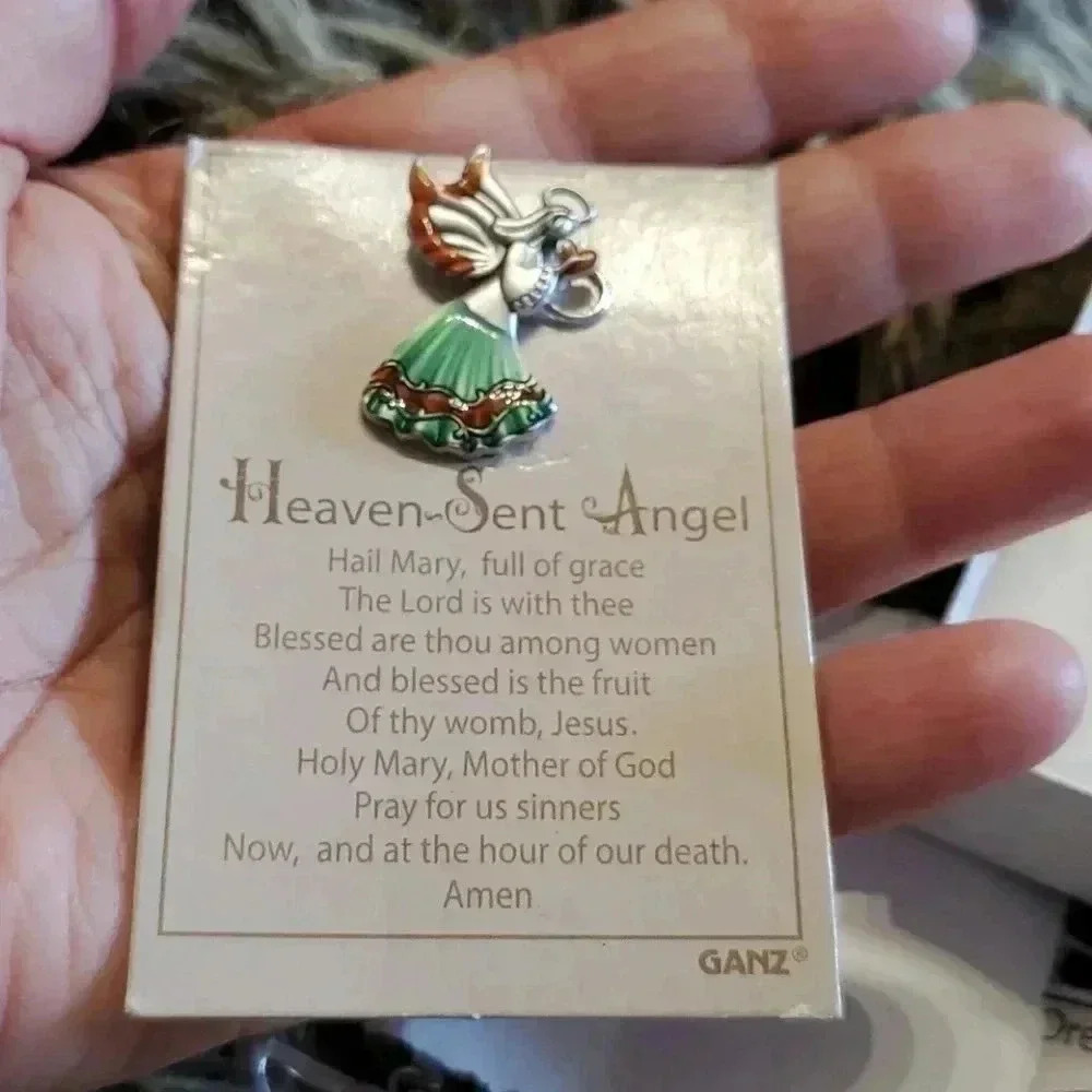Hail Mary  pin - Picture 4 of 4